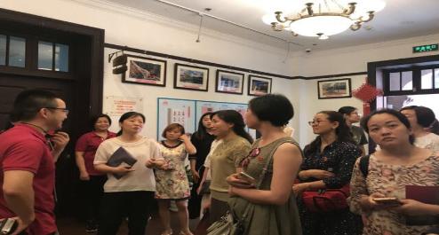 悦享静安文化之旅第一批最美家庭参观北站街道四个点